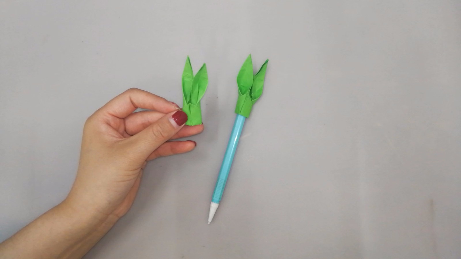 教你折纸精致的兔耳朵笔帽做法简单还很可爱学生都喜欢