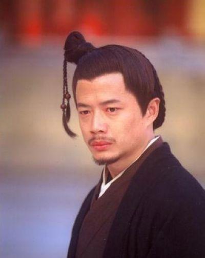 《武动乾坤》吴尊发型很雷人,其实不少男明星的古装造型都很嘻哈|吴尊|武动乾坤|古装_新浪新闻