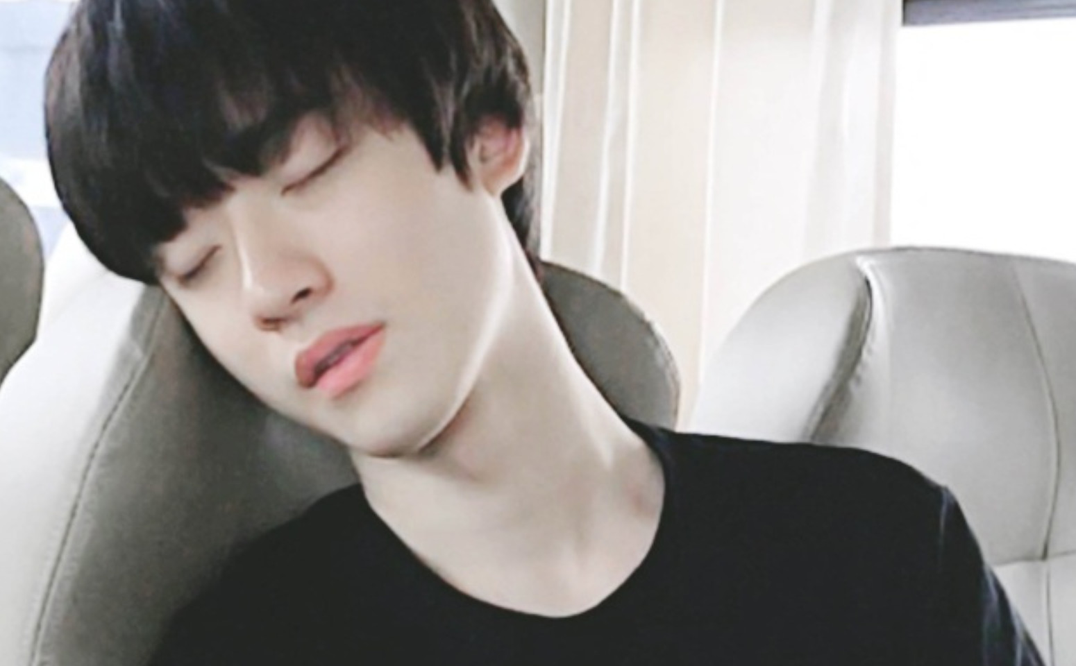 lpl颜值最高的选手大舅子孩子都有了,icon直言非常羡慕!