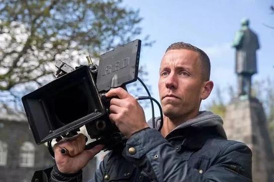 冰岛球员兼职踢足球? 在NBA, 有一支球队副业