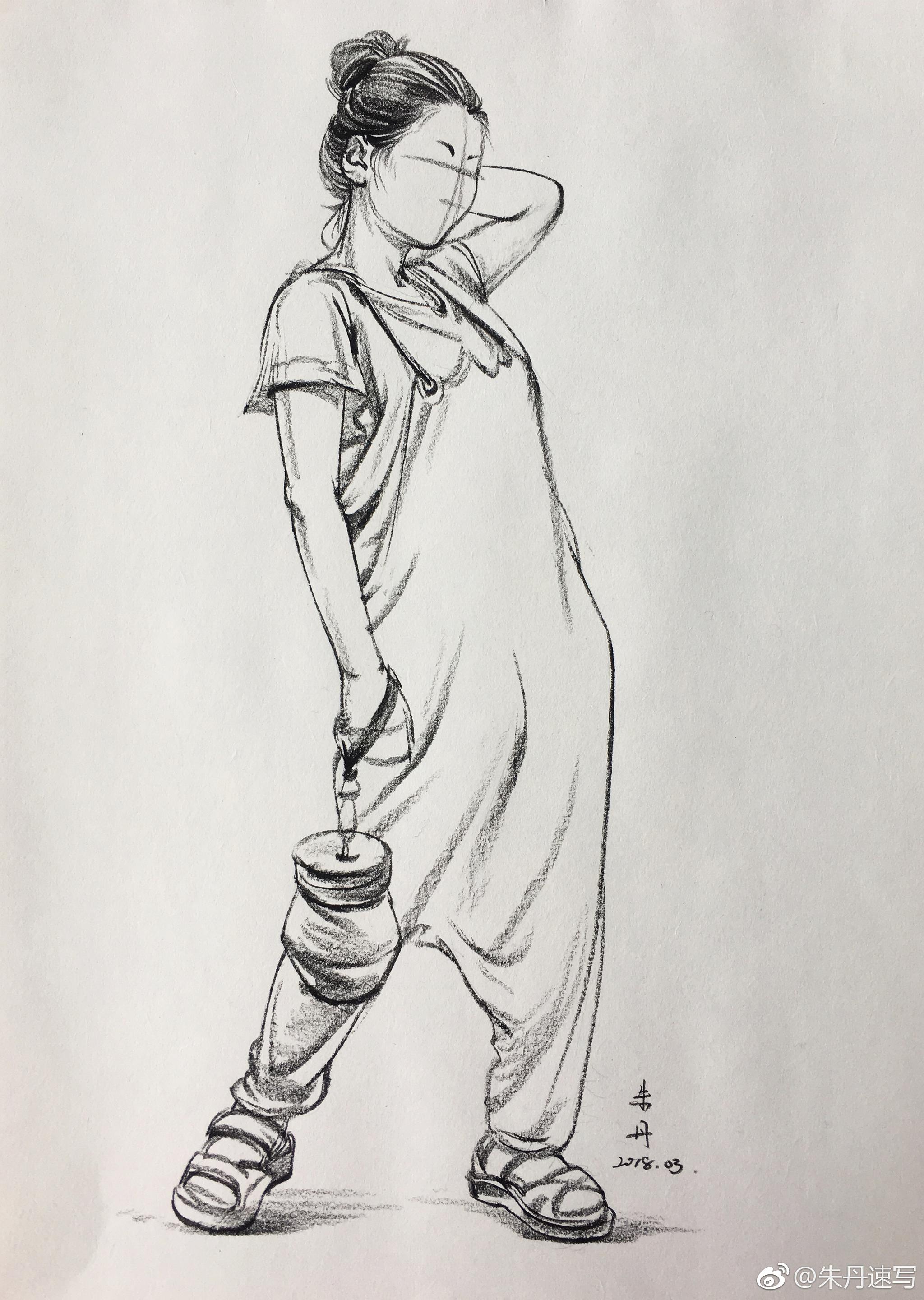 大动态作者(|速写|动态|朱丹_新浪新闻