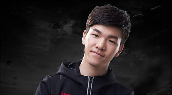 17shou谈qgc夺冠:之前有点急功近利,以后的比赛都会好好打!