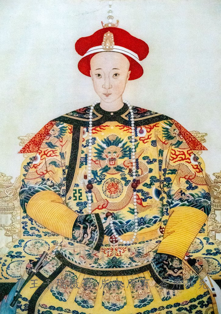 清太祖爱新觉罗·努尔哈赤,清王朝的奠基者,通满语和汉语,喜读《三国