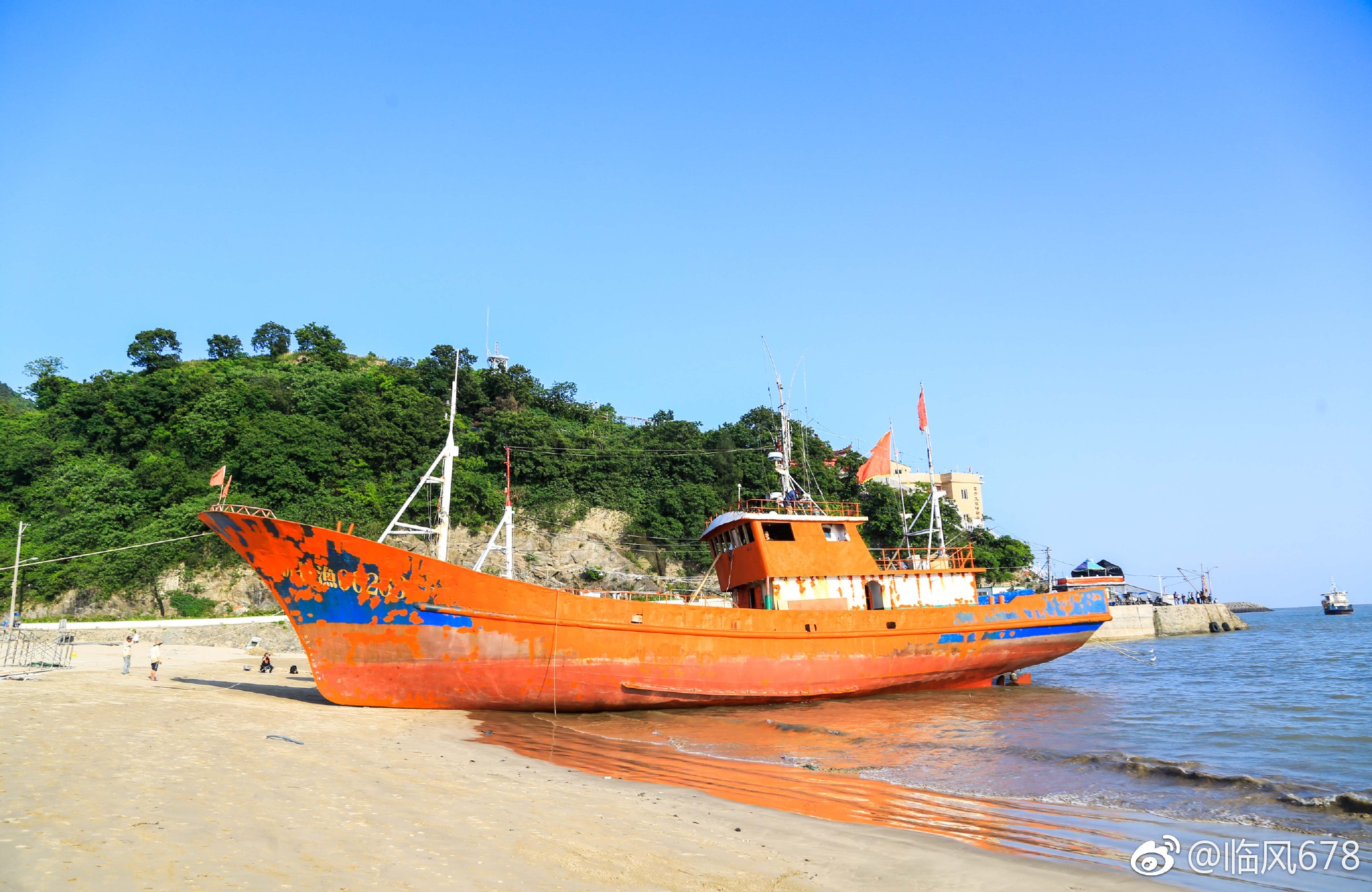 被誉为浙南北戴河的炎亭风景区位于浙江省温州市苍南县炎亭镇