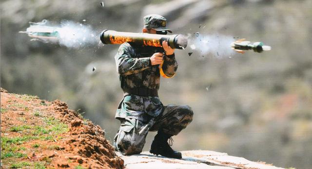 dzj08装备部队纳米技术运用其中中国火箭筒拥有视觉特效