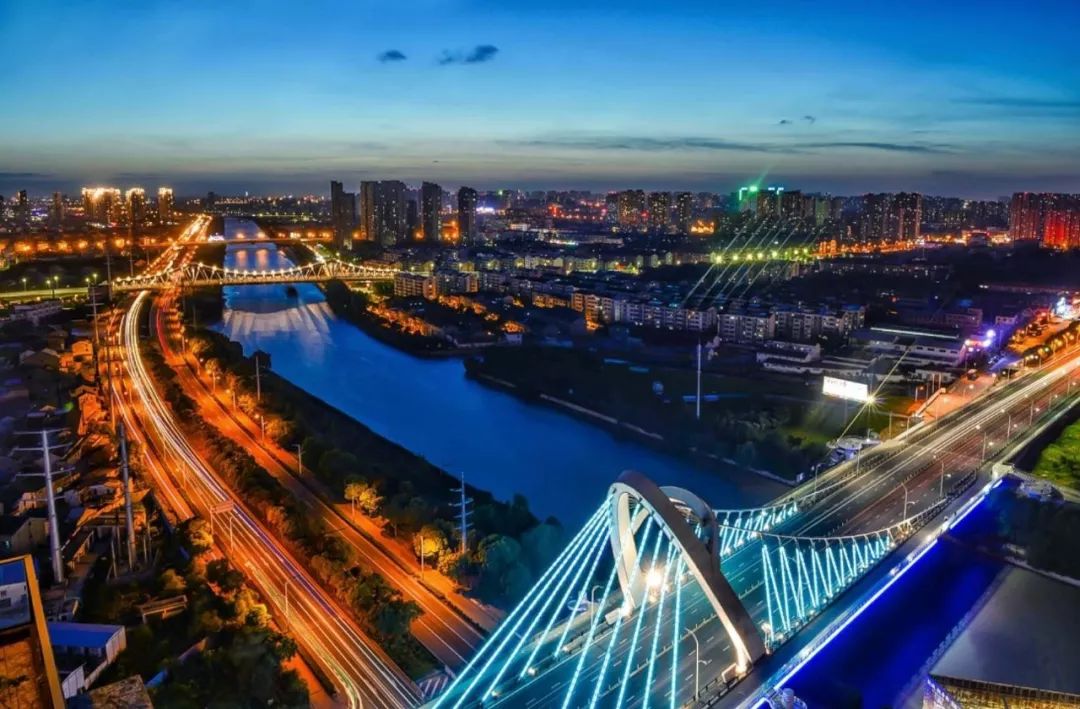 开启夜景模式后,常州竟美成了这样!|夜景|常州|摄影_新浪新闻