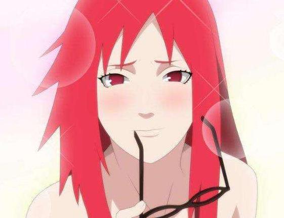 香磷,医疗忍者都穿过护士装,不过凭借红发和颜值,身高等等优势,护士装