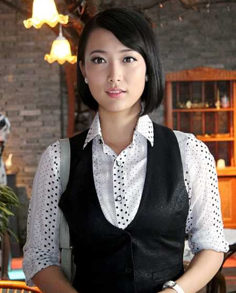 在郝洛钒27岁的时候,戴春荣带着女儿参加了《我不是明星》,这才让人
