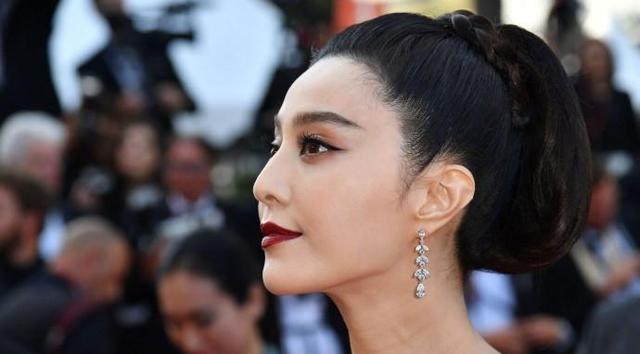 同穿中国红,刘雯和范冰冰一个惊艳,一个却惊悚!