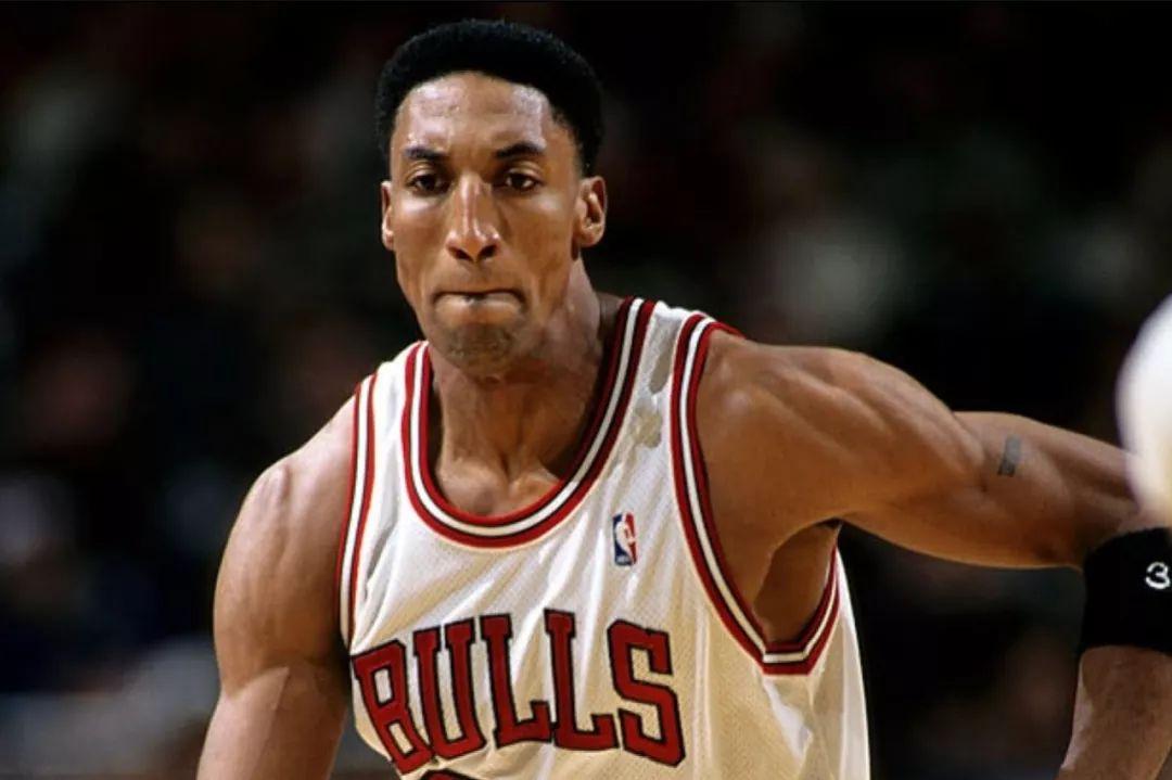 历史最佳二当家?乔丹退役期间皮蓬独自带队的表现如何!