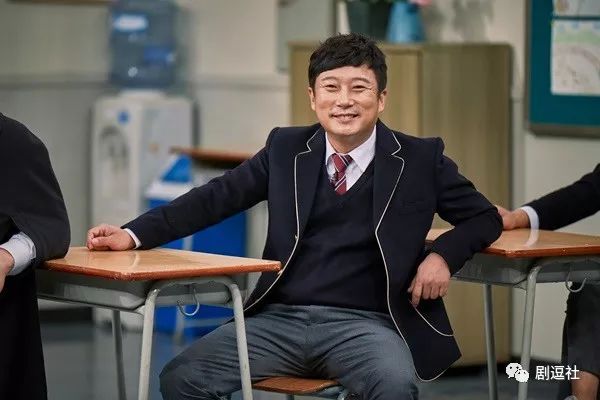 洪真英金钟国真的不能结婚吗他们比心动的信号演出来的真多了