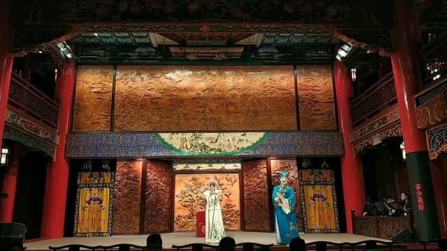 观点随大刘:是谁造成了将军墓前无人问,戏子家