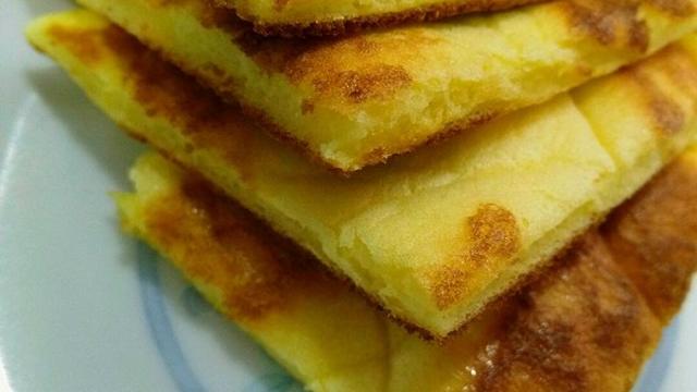 厨师长教你煎鸡蛋饼,只要学会了这个方法,保证