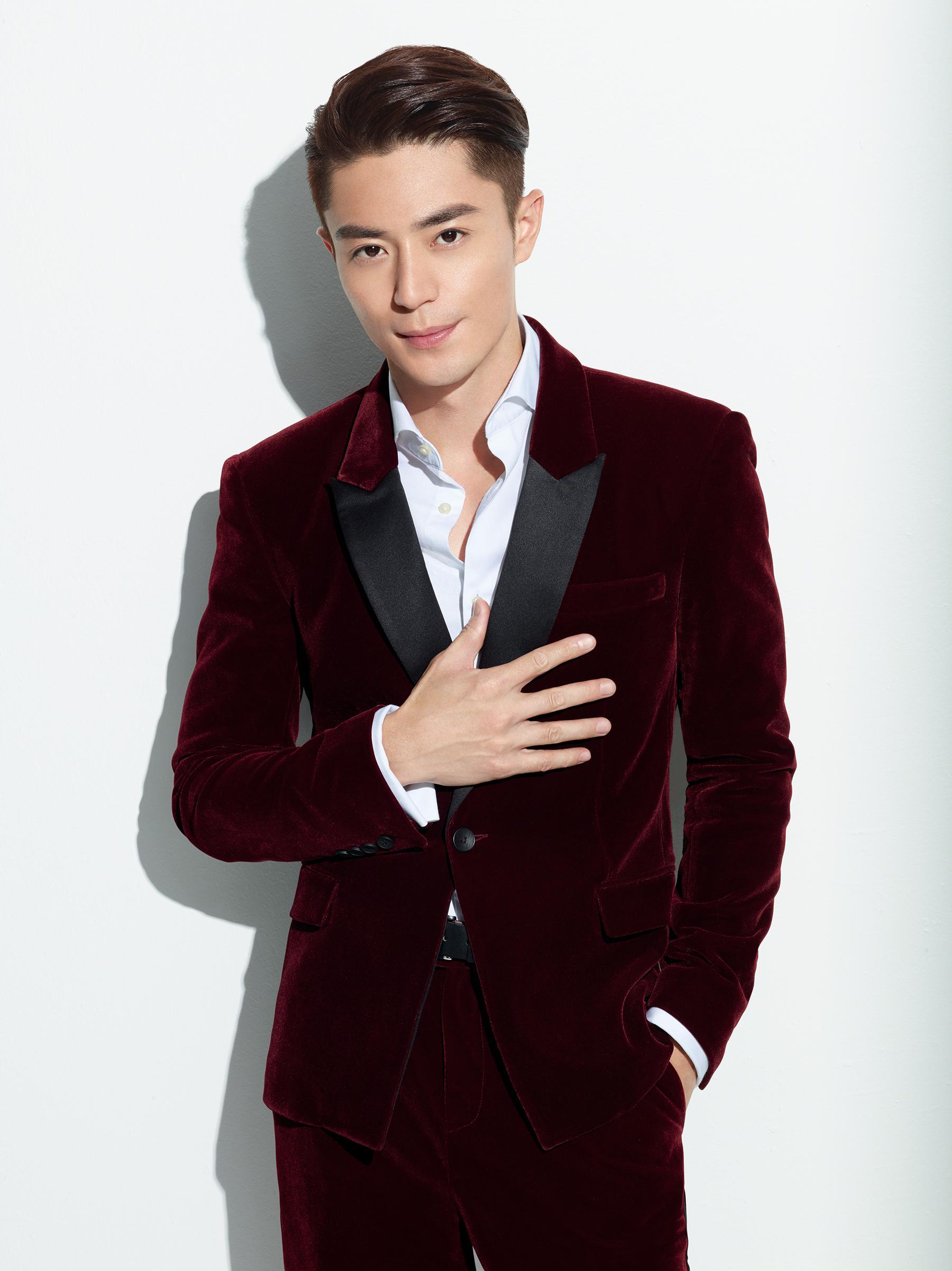 朱一龙逢剧必吐血霍建华承包了女娲后人,而最让人佩服的是杨紫