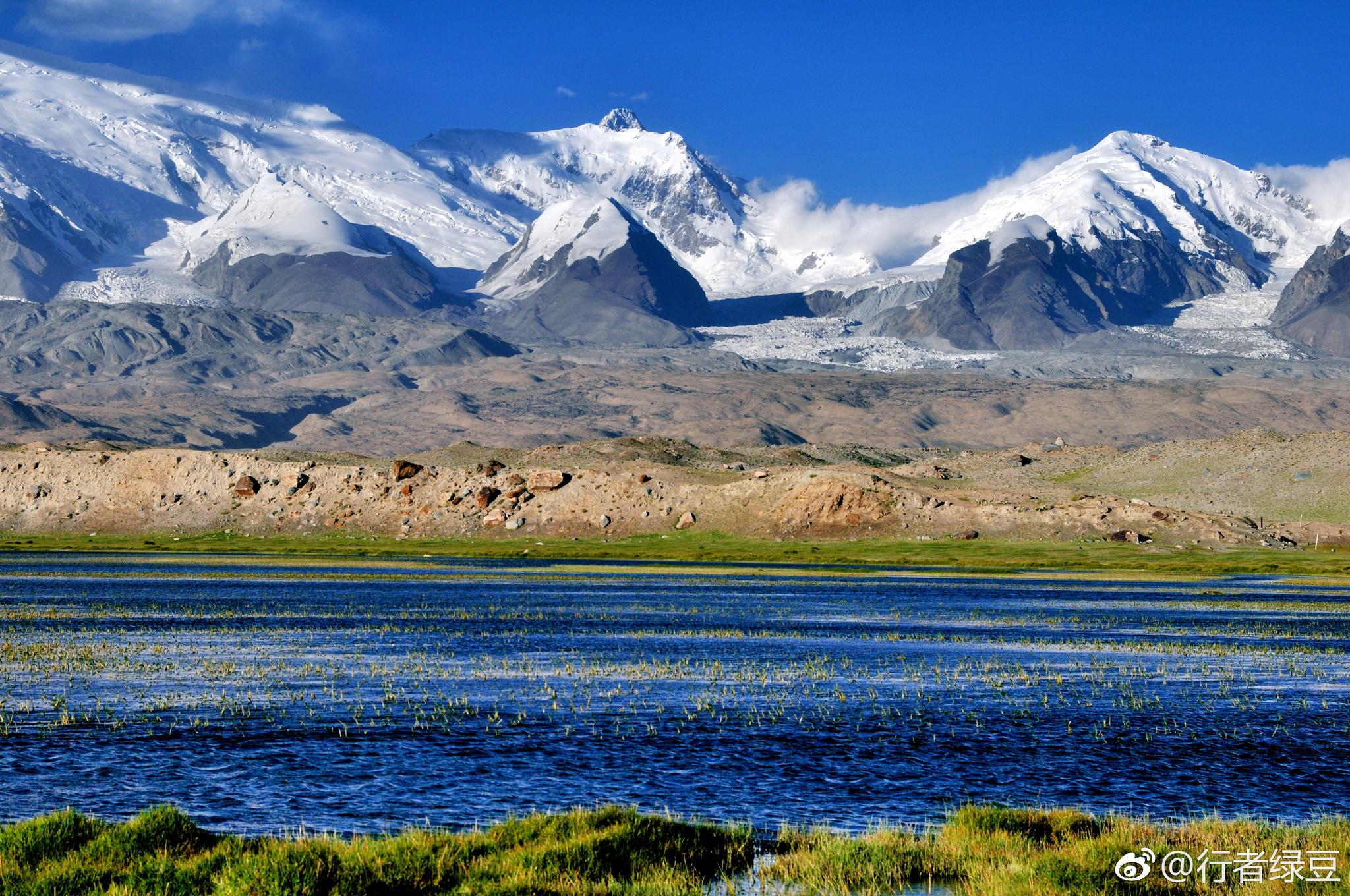 众山的栓马桩帕米尔帕米尔硬朗冷峻四处都是山