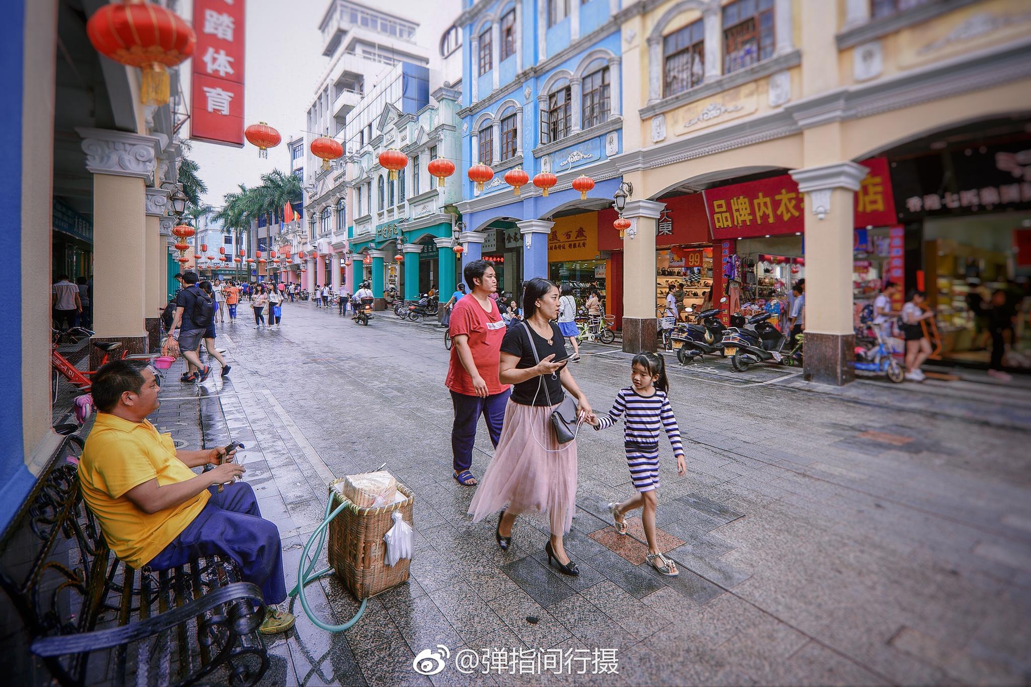 广东省佛山市顺德区大良镇的华盖路建于民国初期街道虽不长