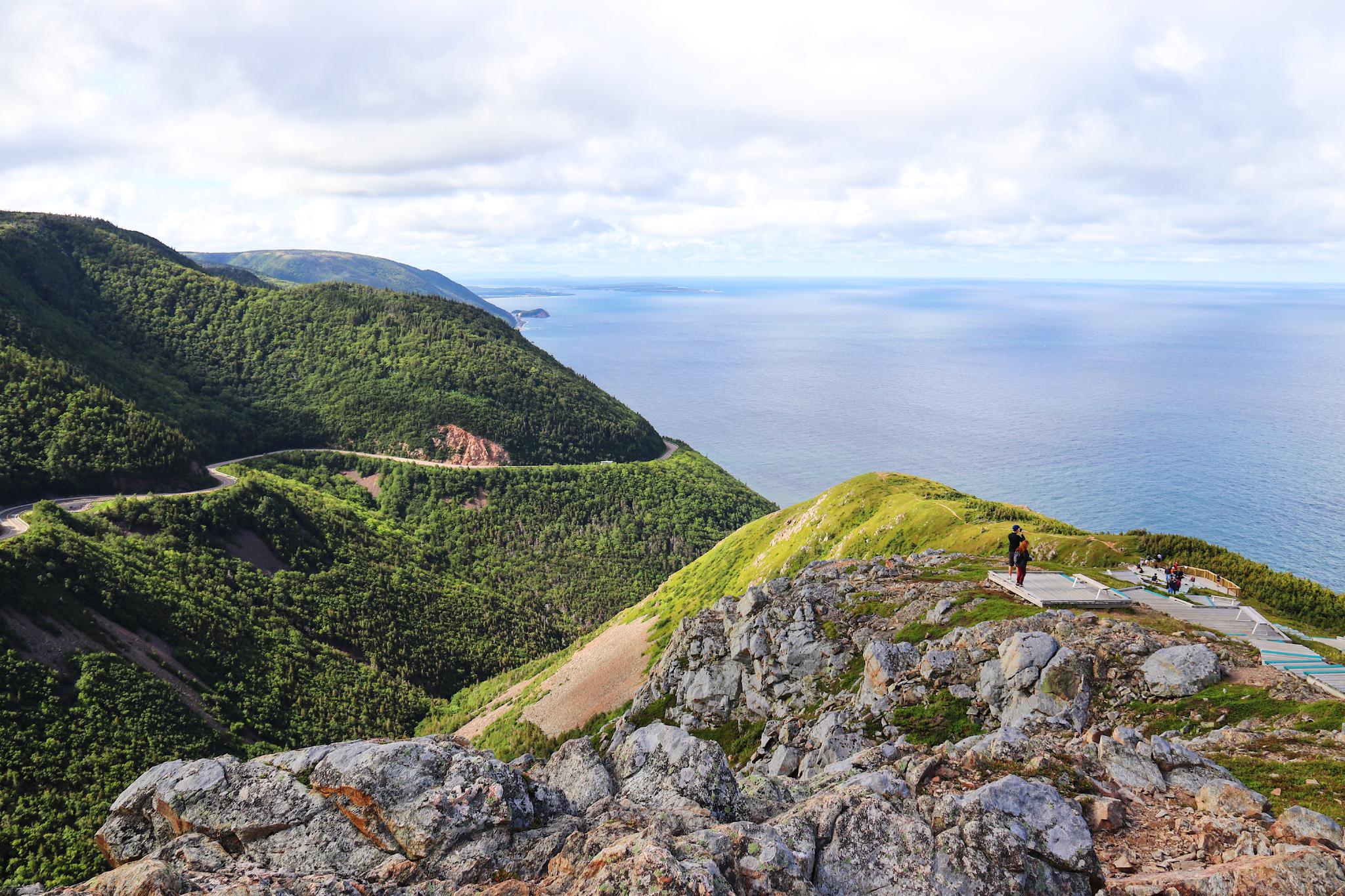布雷顿森林体系瓦解的时间和原因 布雷顿森林体系崩溃后如何“割菜”