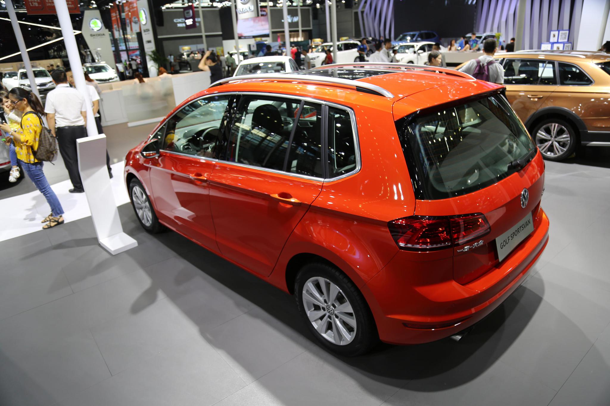 大众高尔夫嘉旅,亮相2018广州国际车展!