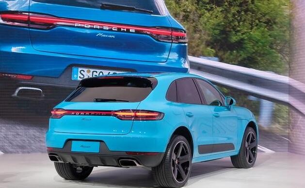新款macan延续了现款车型的整体外观造型,加入了保时捷最新的标志性
