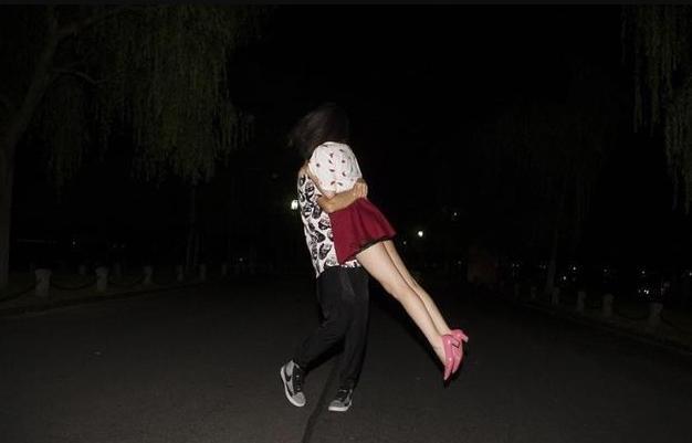 55岁,半截身体都进黄土了却要离婚,在思想封建的农村这种行为是无论