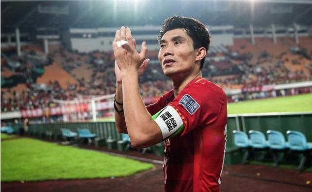 中国最好的现役球员郑智: 是中超里唯一个穿国