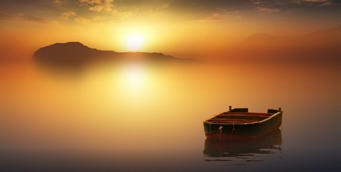 静水微澜风碎月青波不乱柳藏舟