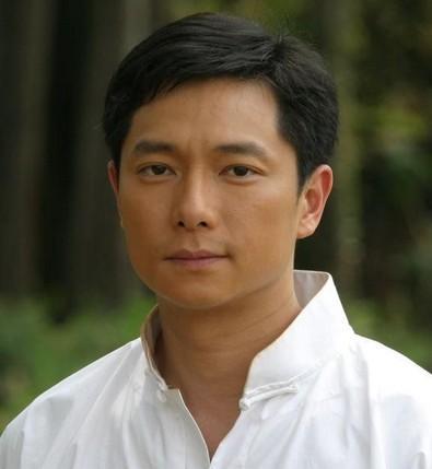 拍戏从不ng,凭借"哑巴新娘"火遍整个中国,如今和妻子很幸福|谢祖武