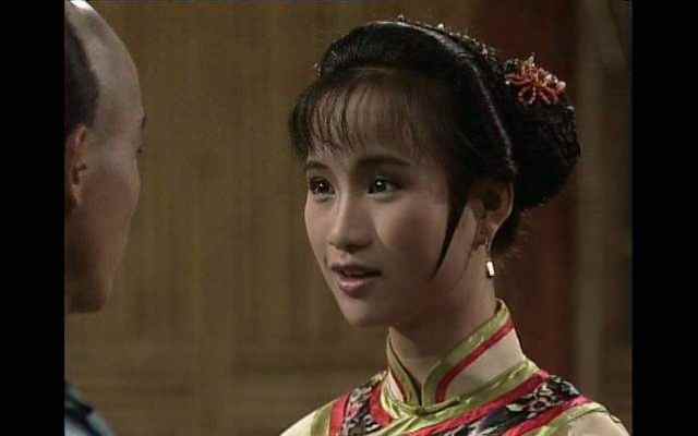 曾是李连杰替身, 现54岁转型为导演老婆却变这样了|李连杰|熊欣欣