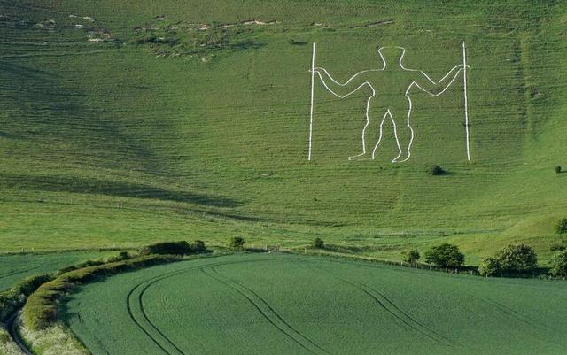 威尔明顿是美国特拉华州最大的城市,纽卡斯尔县县治.