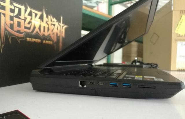 战神gx8-cp5s1:桌面级处理器 1070显卡,绝对的大船等级