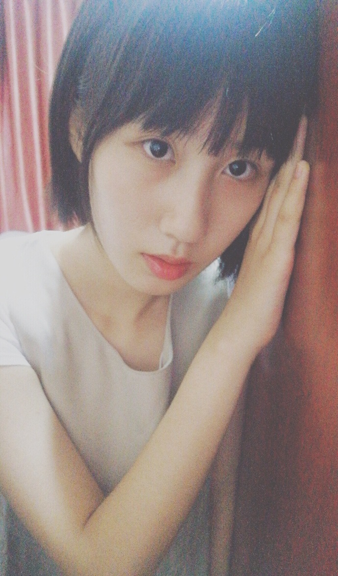 王可昕长大了,外表超甜美