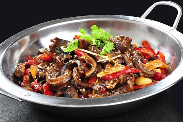 口味干锅鳝鱼,附加自制干锅油,自制干锅酱配方!