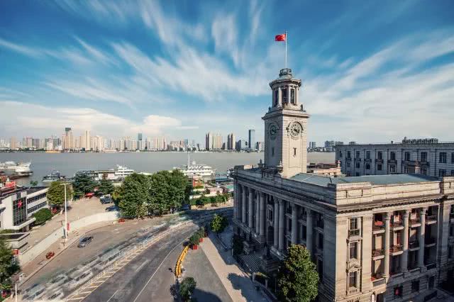 武汉码头往来船鸣,收录江汉关不曾言说的岁月