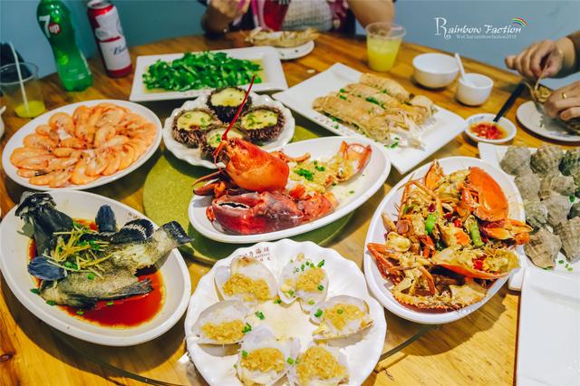 寻找最接地气的三亚,来第一市场吃海鲜就对了!