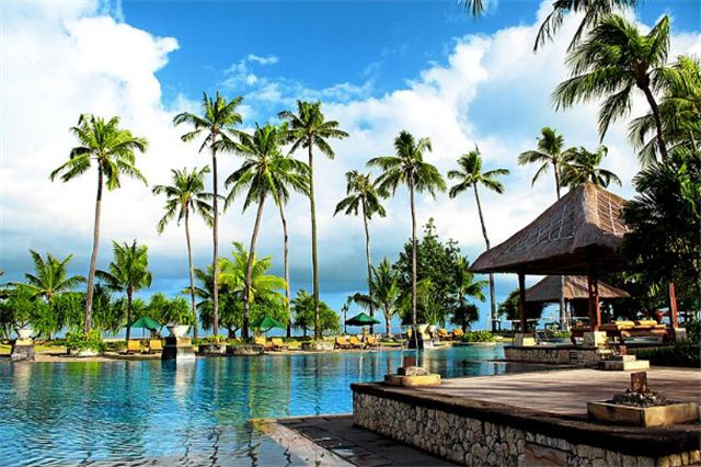 世界上最热门的五个海岛,夏季旅行的首选,著名的度假胜地