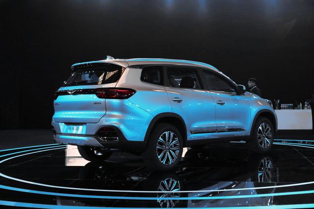 奇瑞首款大七座suv上市,售10万