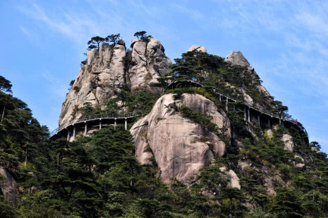 江西最低调的山,景色不输安徽黄山,但游客量却不及黄山的一半!