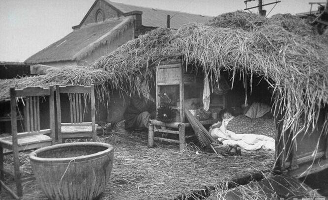 16张高清老照片披露1949年国军溃败仓皇撤离大陆的凄凉场景