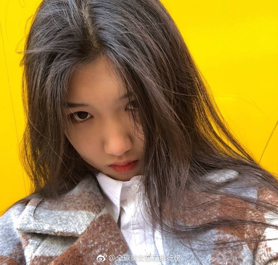 美女校花2018艺考生来自辽宁沈阳