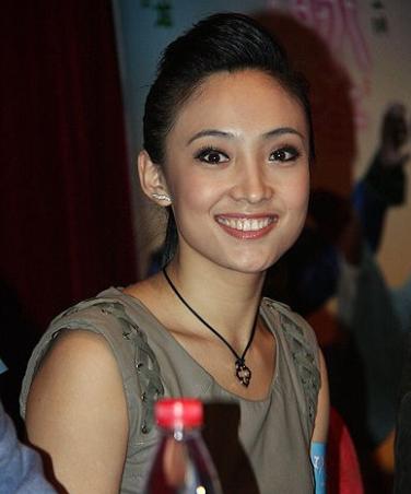 逼的丈夫自杀,婆婆被活活气死,奸夫被抓入狱,她比马蓉还狠!