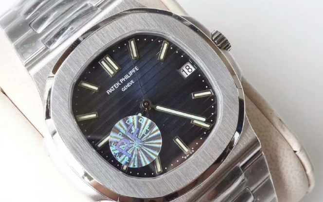 这款号称最薄的"钢表之王",休闲优雅,简单大方,让你爱不释手