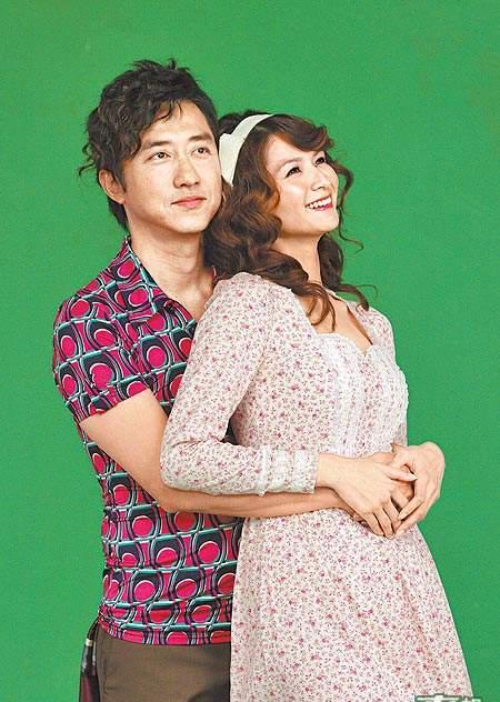 哈林停工陪妻坐月子 居家好男人忙于奔波享受生活