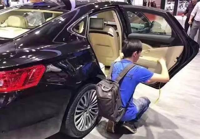 众泰皮尺部是个神奇的部门, 能化腐朽为神奇