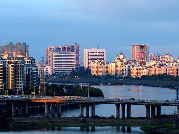 广东省一座二线城市, 高铁居然比广州深圳还多