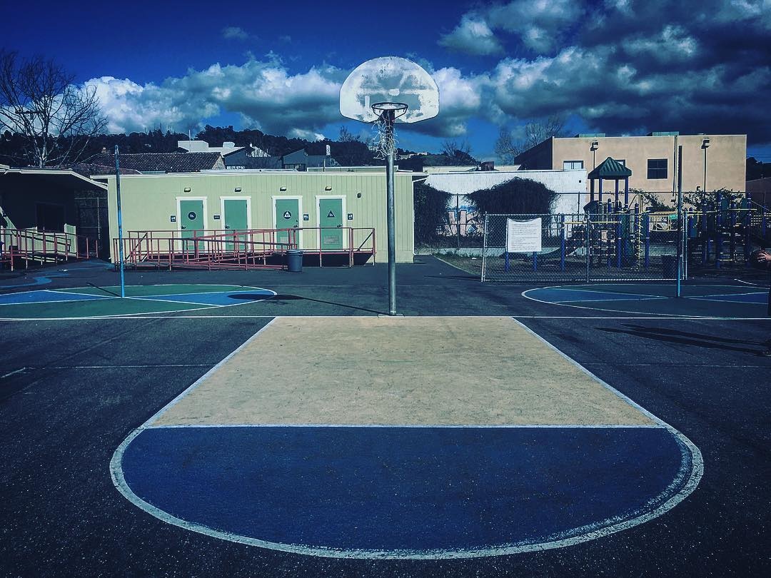 最美不过篮球场系列