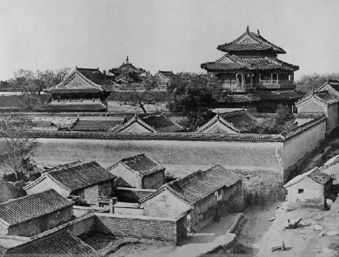 来自1860年的故事,天安门最早的照片,英法联军炮火下的北京城!