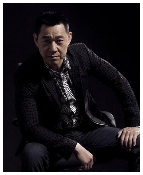 中国影视圈"最霸气"男演员,内地和香港各有四个,台湾还有一个