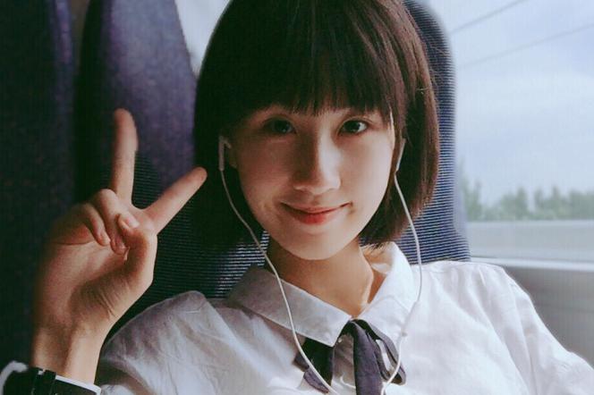 王可昕长大了,外表超甜美