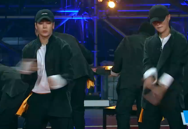 《热血街舞团》迎来完美结局,钢王队夺冠,肖杰