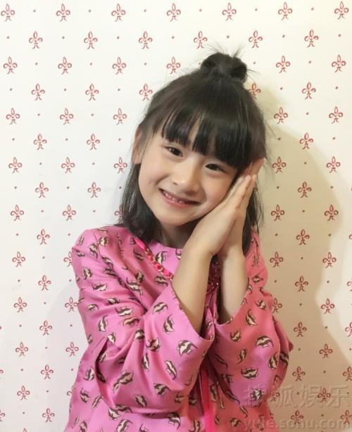 杜宇麟   嗯哼 杜江和霍思燕的孩子嗯哼是真的很呆萌的,在《爸爸回来